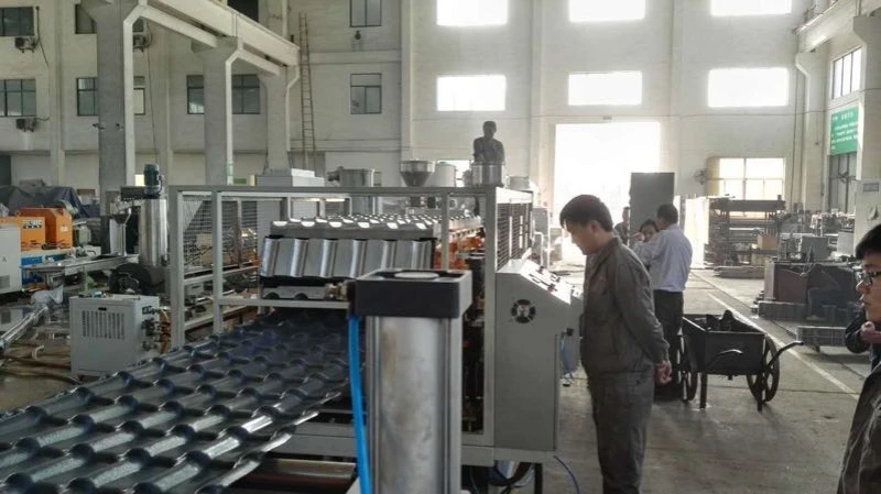 PVC corrugated sheet making machine