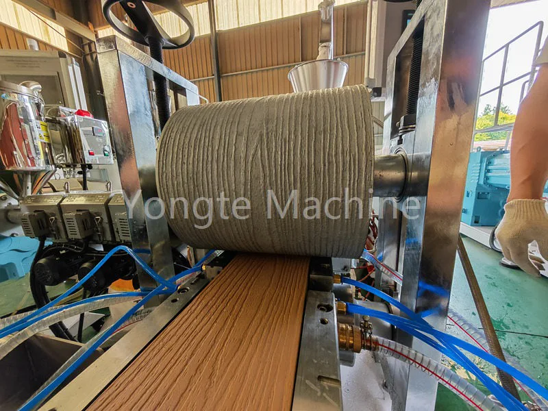 WPC decking extrusion line