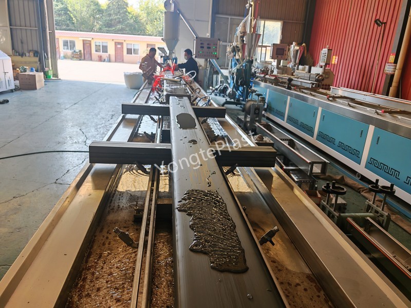 Plastic Lumber Making Machine